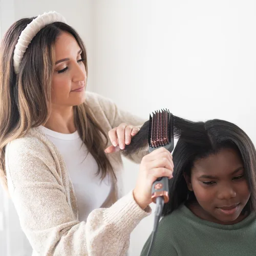 Miniatura 2 de Hairitage Cepillo alisador de cerámica con calefacción para soplados, voluminizador y alisado, cepillo antiencrespamiento para cabello suave