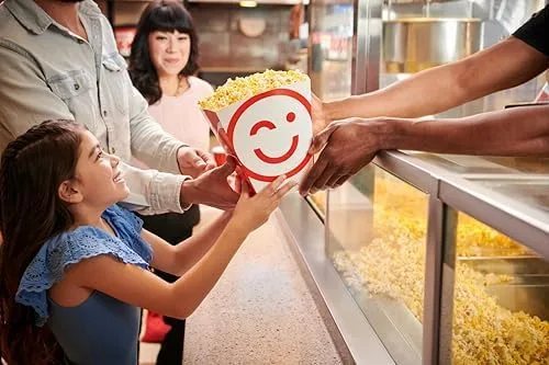 Miniatura 4 de Tarjeta de regalo electrónica Cinemark Estándar