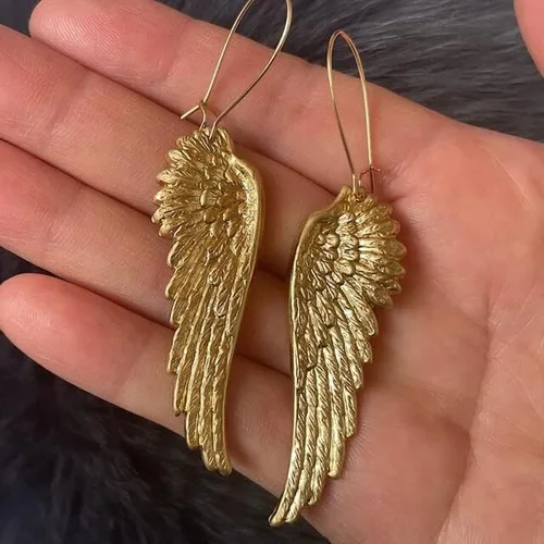 Miniatura 3 de Pendientes de gota vintage - Aretes grandes de latón dorado de ala abierta, hechos a mano, aretes de alas de ángel de oro sagrado, aretes