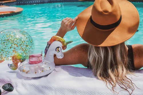 PoolCandy Flotador de piscina con purpurina, juego de 2, varios estilos de colores Unicornio