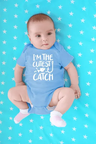 Miniatura 20 de CBTwear Traje de bebé con texto en inglés «I'm the Cutest Catch», adorable mameluco para niño y niña, divertido y lindo traje infantil