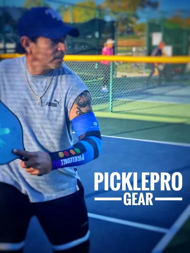Miniatura 2 de Mangas de brazo de pickleball – Ajuste de compresión y protección UV – Mangas deportivas transpirables para jugadores – Tamaño M/L – 5 diseños