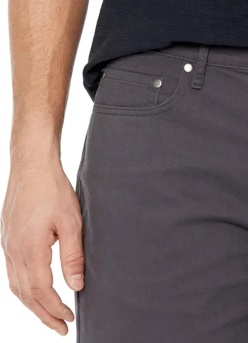 Miniatura 3 de Tienda Essentials Pantalones cortos de ajuste recto con entrepierna elástica de 7 pulgadas para hombre
