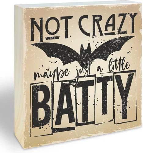 Miniatura 7 de Letrero de madera de Halloween de 5 pulgadas – Everyone Here Is A Little Batty – Letrero de madera rústica de murciélagos espeluznantes – Decoración