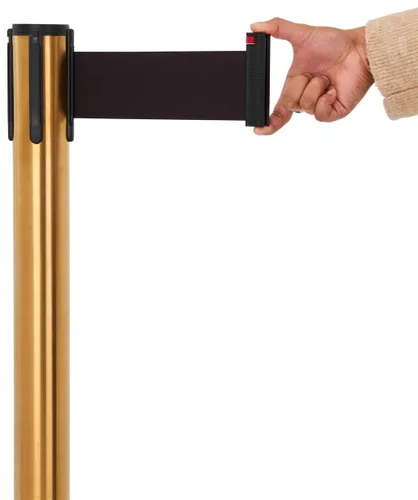 Miniatura 3 de QueuePole.Deluxe - Puntal de control de multitudes de 41 pulgadas con barrera retráctil de 10 pies, poste dorado, cinturón negro (RCCDXBZBK)