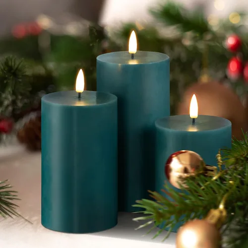 Miniatura 7 de Velas sin llama azules de pilar con control remoto, velas parpadeantes de Navidad LED de cera operadas por batería, juego de 3 unidades Verde