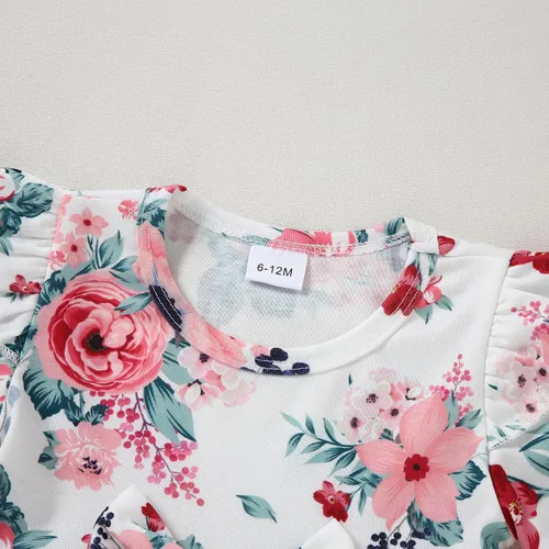 Miniatura 9 de SANMIO Conjunto de ropa para niña, lindo conjunto de camiseta floral con mangas con volantes y pantalones de mezclilla rasgados