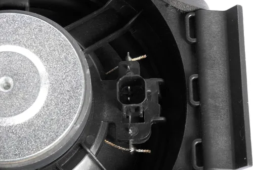 Miniatura 2 de GM Genuine Parts 95937946 Altavoz de radio de puerta delantera
