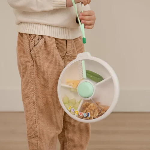 Miniatura 5 de GoBe Paquete Deslizante Giratorio de Bocadillos Grandes para Niños con Correa de Mano y Hoja de Calcomanías - Contenedor de Bocadillos Reutilizable
