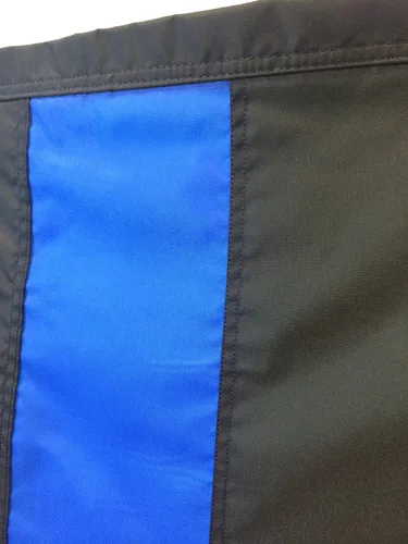 Miniatura 3 de Bandera de policía WINDSTRONG (doble cara) de lujo de 3 x 5 pies con línea azul fina (rayas cosidas) esquinas reforzadas de nailon con acabado