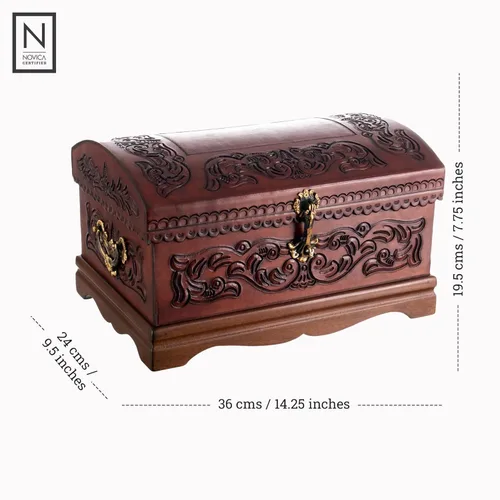 Miniatura 5 de NOVICA Caja de joyería de madera y cuero labrado Mohena con temática colonial, legado colonial