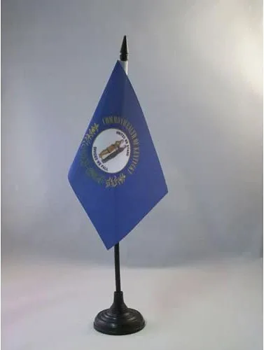 Miniatura 11 de Bandera de mesa de Colorado de 4 x 6 pulgadas, bandera de escritorio del estado de Colorado de EE. UU., 5.9 x 3.9 in, palo y base de plástico negro