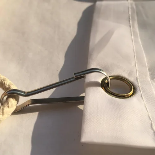 Miniatura 2 de 6 ganchos de 2 pulgadas para asta de bandera de acero inoxidable