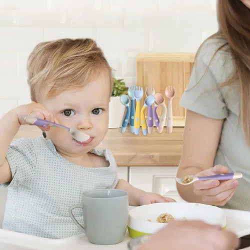 Miniatura 5 de Utensilios para bebé, cucharas y tenedores, cubiertos de autoalimentación flexibles para niños pequeños con estuche de viaje, apto para encías