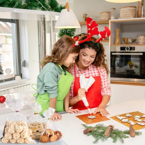 Miniatura 5 de MoloTAR 100 bolsas de celofán plano transparente de 10 x 6 pulgadas (1.4 mil.) buenas para panadería, galletas, dulces, postres con 5 lazos al azar