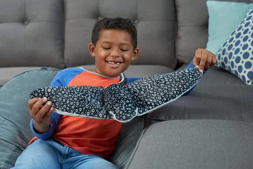 Miniatura 8 de Wild Republic Spotted Eagle Ray - Peluche de peluche, regalo para niños, 20 pulgadas