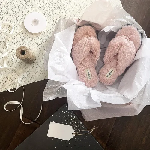 Miniatura 6 de Dearfoams Marie peludo tanga para mujer