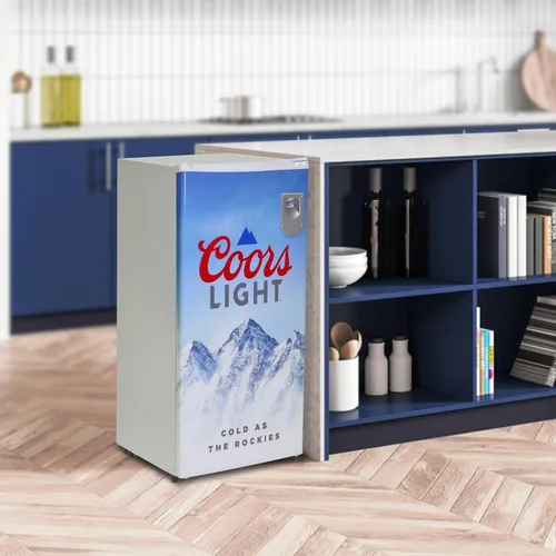 Miniatura 5 de Koolatron Coors Light Rocky Mountain - Refrigerador compacto con abridor de botellas, 90 L/95 cuartos de galón, 3.2 pies cúbicos para aperitivos