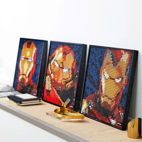 Miniatura 7 de LEGO Art Marvel Studios Iron Man 31199 Kit de construcción para adultos; un juego creativo de arte de pared con Iron Man que es un regalo