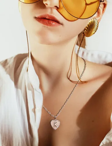 Miniatura 3 de Collar delicado con inicial en capas de oro de 14 quilates para mujer, dije de letra de corazón, cadena de clip chapada en oro rosa para regalo