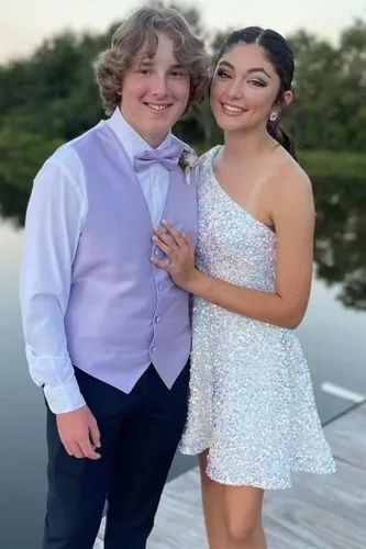 Miniatura 7 de Hjindpr Vestidos de lentejuelas de un hombro para adolescentes, vestido corto de graduación 2024, vestido formal acampanado brillante con bolsillos