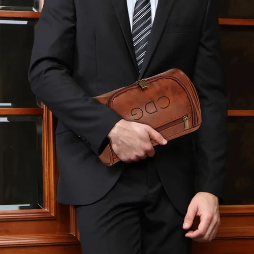 Miniatura 6 de Neceser personalizado para hombres, marido, novio, papá, cuero con capacidad para viaje, kit de viaje hecho a mano con grabado personalizado, nombre