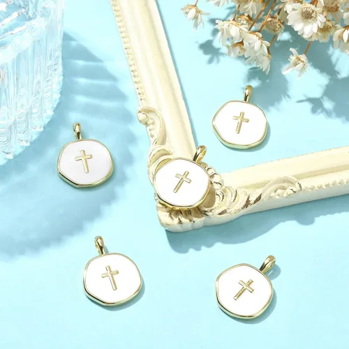 Miniatura 4 de LiQunSweet 5 Pcs 18K Gold Plated Cross Brass Charms Religious Crucifix Jesus Shell Charms for DIY Jewelry Necklace Craft Accessory Bag Decoration