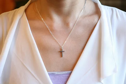 Miniatura 3 de EFYTAL Collar de cruz pequeña para mujeres y niñas, regalos cristianos para Pascua, primera comunión, confirmación, bautismo, plata de ley, joyería