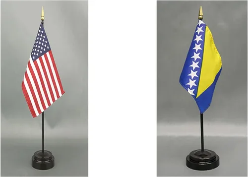 Miniatura 30 de Juego de banderas de escritorio de Afganistán, hecho en Estados Unidos, de rayón de 4 x 6 pulgadas, escritorio de oficina y pequeñas banderas