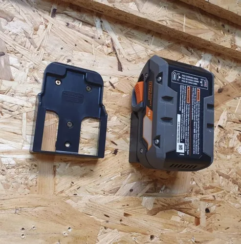 Miniatura 5 de Soporte de batería StealthMounts compatible con Ridgid 18V (paquete de 12) - Negro Soportes de batería StealthMounts Fabricado en el Reino Unido