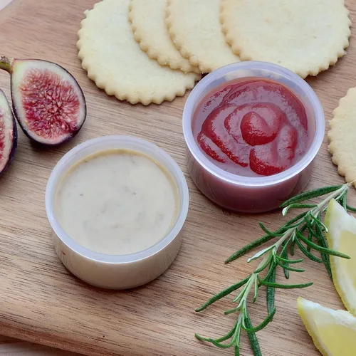 Miniatura 4 de Youngever Paquete de 3 recipientes de plástico para condimentos, recipientes de salsa con tapa, recipiente de plástico para aderezo para ensaladas