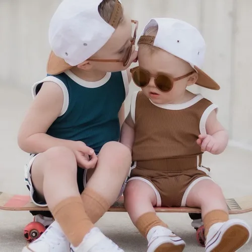 Miniatura 3 de Hoanselay Conjunto de pantalones cortos de verano para bebé, niña, niño, camiseta sin mangas y pantalones cortos casuales, conjunto de 2 piezas