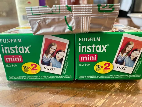 Miniatura 9 de Fujifilm Mini película instantánea, 2 x 10 brotes, 40 exposiciones (2 cajas)