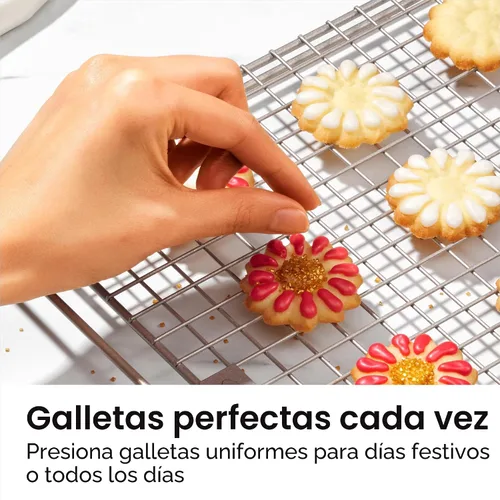 Miniatura 6 de OXO Good Grips Juego de Prensa para Galletas de 14 Piezas, Prensa para Galletas con 12 Discos de Acero Inoxidable y Estuche de Almacenamiento
