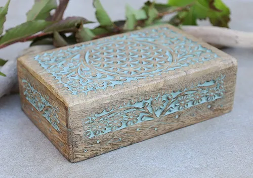 Miniatura 2 de DharmaObjects Caja de almacenamiento de madera tallada a mano (turquesa, grande)