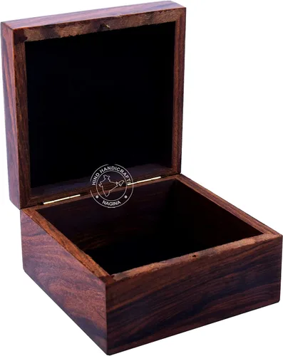 Miniatura 20 de Urna de madera antigua hecha a mano con grabado del árbol de la vida tallada a mano para mujeres y hombres, joyas Acentos de decoración del hogar