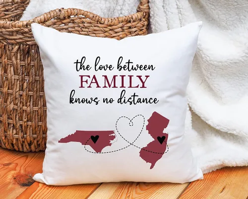 Miniatura 4 de Canary Road Almohada personalizada The Love Between Family Knows No Distance Familia de larga distancia de dos estados o países Abuelos en leyes