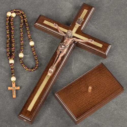 Miniatura 2 de Asterom Crucifijo de San Benito hecho a mano - Cruz de madera de mesa con soporte desmontable - Crucifijo católico de pie único