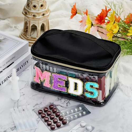 Miniatura 2 de Geetery Bolsa de Letras de Chenilla, Estuches de Viaje Meds Cheer Regalos para Porristas Bolsa de Cosméticos Maquillaje de Nylon Portátil Preppy