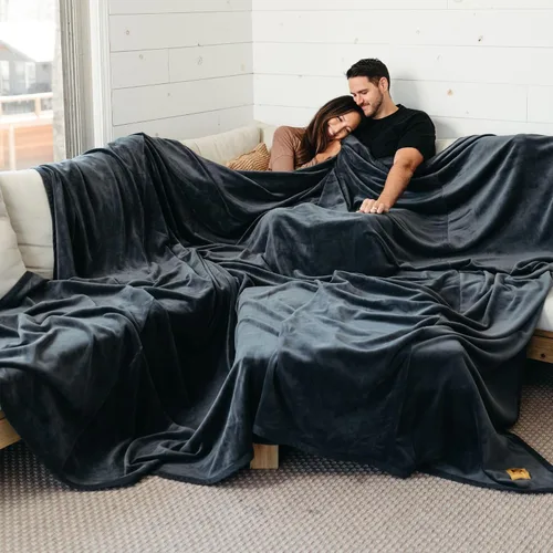 Miniatura 21 de Big Blanket Co Original Stretch Ballerina - Manta gigante extra grande de 6 x 6 pies, suave, elástica, lavable a máquina, se adapta a toda la familia