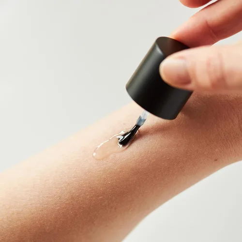Miniatura 4 de Pro FX Spirit Gum - 0.47 fl oz - Maquillaje SFX para Halloween, pegamento adhesivo para prótesis, pegamento corporal para prótesis, joyas