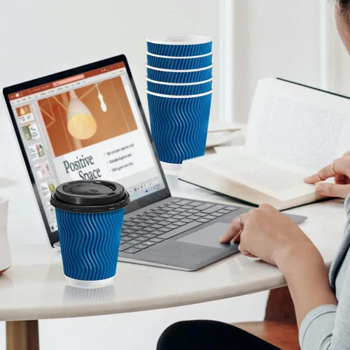 Miniatura 5 de Clawsoff Paquete de 100 tazas de café con tapas, de 8 onzas, desechables, aisladas, onduladas, para bebidas frías/calientes, oficina, hogar, tienda