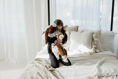 Miniatura 3 de The Petting Zoo Peluche de cabra de peluche, regalos para niños, animales salvajes de la vida silvestre, juguete de peluche de cabra, 24 pulgadas
