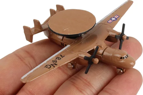 Miniatura 8 de Daron Worldwide Trading Runway24 E2C Vehículo Hawkeye