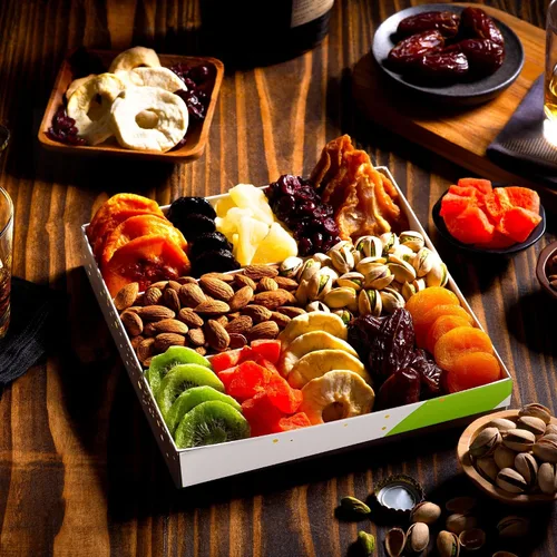 Miniatura 5 de NUT CRAVINGS - Cesta de regalo con arreglo floral de frutas secas navideñas en cesta de regalo de madera en forma de manzana + bandeja (9 surtido)