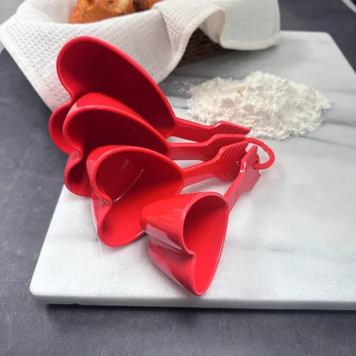 Miniatura 6 de Supreme Housewares Juego de tazas y cucharas medidoras de corazón para uso en interiores y exteriores, fiestas, bodas, cumpleaños, día de San