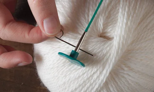 Miniatura 2 de Knit Picks Options Cable de aguja circular intercambiable para tejer - 16" Verde