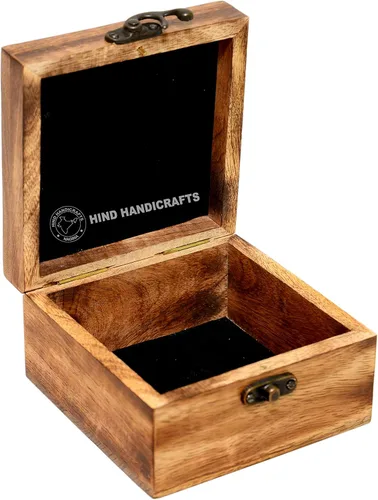 Miniatura 16 de Urna de madera antigua hecha a mano con grabado del árbol de la vida tallada a mano para mujeres y hombres, joyas Acentos de decoración del hogar