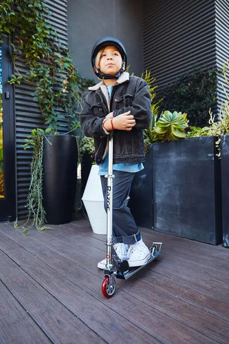 Miniatura 7 de Razor A Kick Scooter, scooter plegable de aluminio para niños