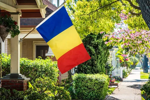 Miniatura 4 de DANF Bandera de Rumania de 3 x 5 pies de poliéster grueso, resistente a la decoloración, ojales de latón, cabecera de lona, banderas nacionales